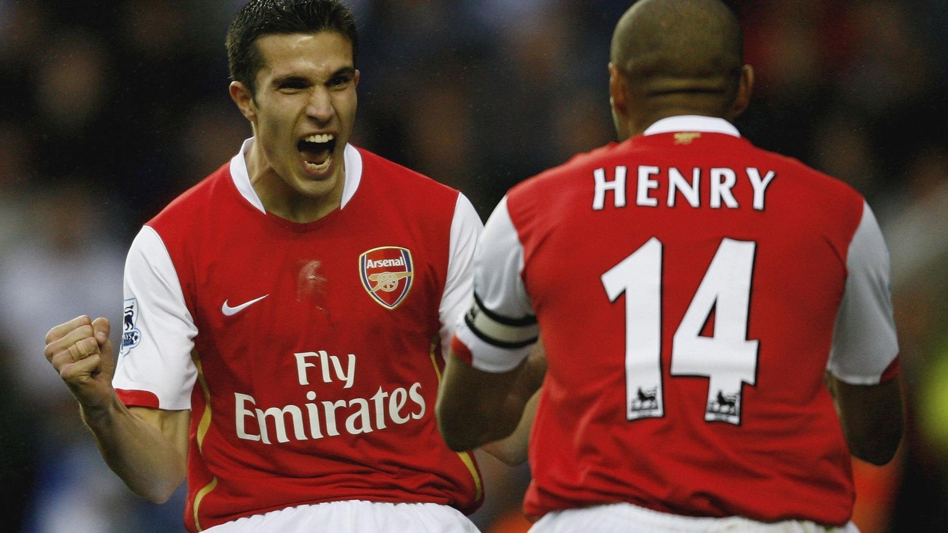 爱游戏中国官方登录入口网站-“英超逆转王现身，比赛最后时刻上演奇迹”，英超分差最多逆转夺冠